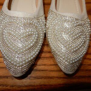 Ivory PEARL flats size 8 worn once